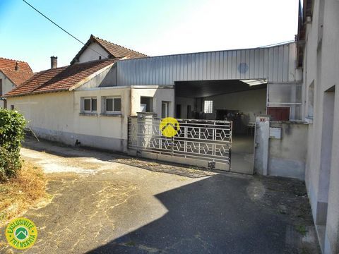   EXPLOITABLE DE SUITE Maison - 8 pi�ce(s) - 370 m�