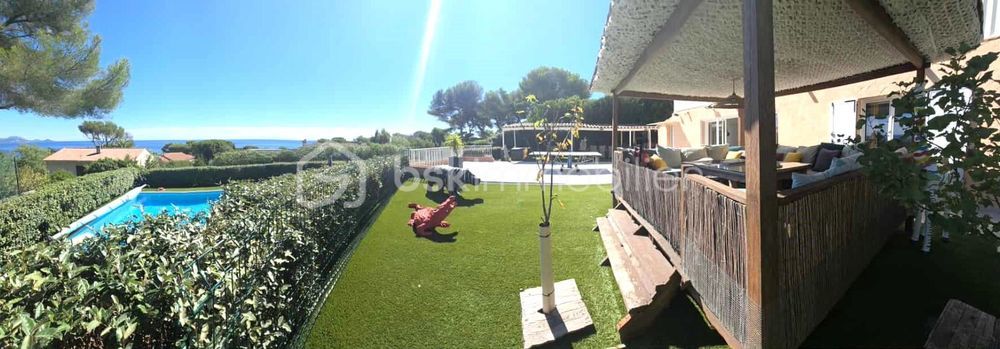 � vendre  Propri�t�/ch�teau Les Issambres (83380)