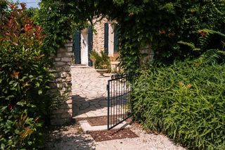  Maison � vendre 11 pi�ces 329 m�