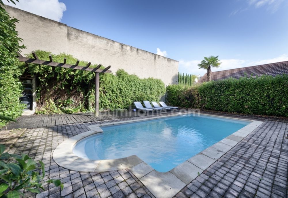 � vendre  Maison Lyon 8