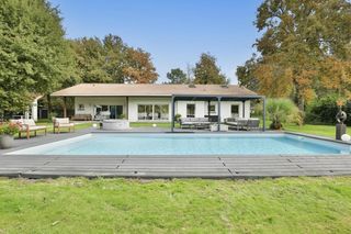  Maison � vendre 6 pi�ces 180 m�