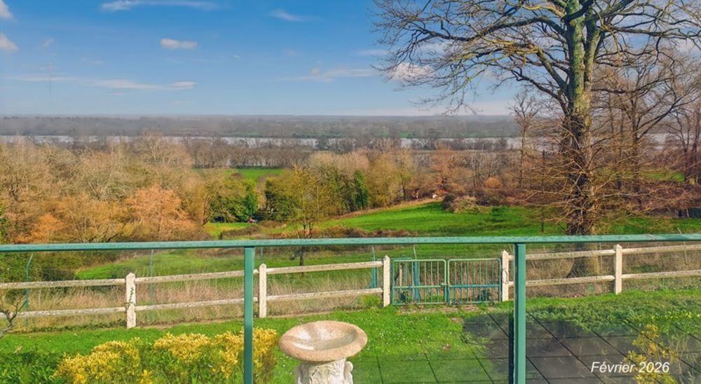 � vendre  Propri�t�/ch�teau Saumur (49400)