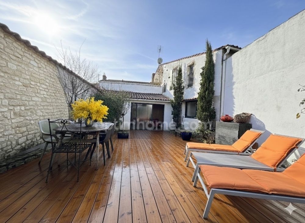 � vendre  Maison Le Bois-Plage-en-R� (17580)