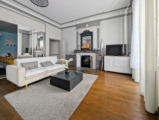  H�tel Particulier � vendre 13 pi�ces 350 m�