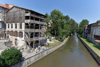  Maison � vendre 7 pi�ces 240 m�