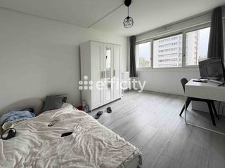  Appartement � vendre 5 pi�ces 95 m�