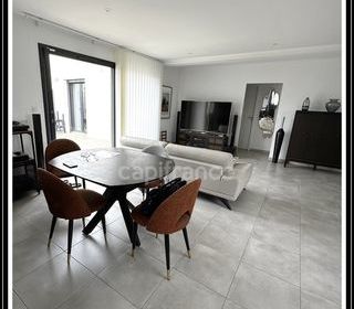  Villa � vendre 4 pi�ces 96 m�