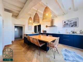  Maison � vendre 9 pi�ces 311 m�