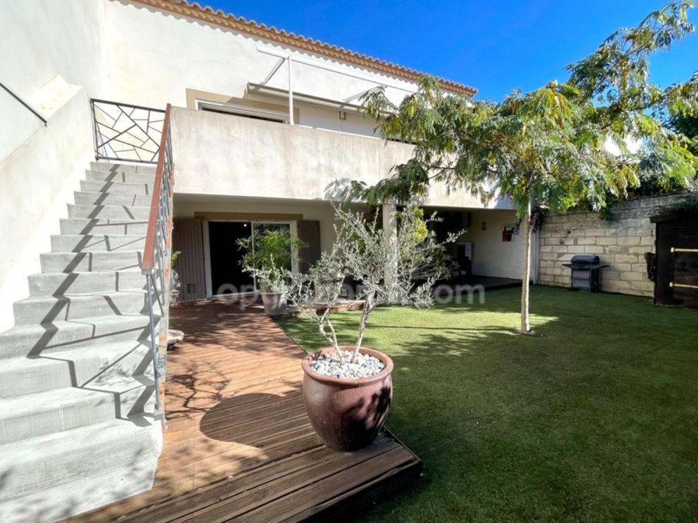 � vendre  Maison Aigues-Mortes (30220)