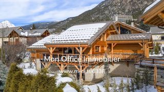  Chalet � vendre 6 pi�ces 255 m�