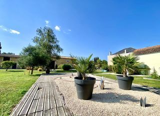  Maison � vendre 6 pi�ces 240 m�