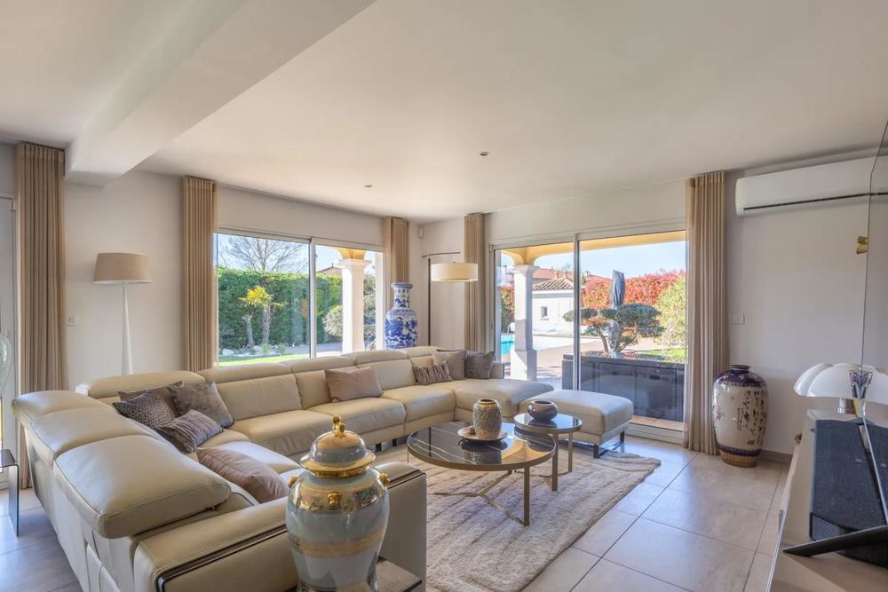 � vendre  Maison Saint-Bonnet-de-Mure (69720)