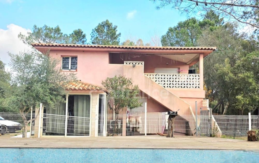 � vendre  Villa Lecci (20137)