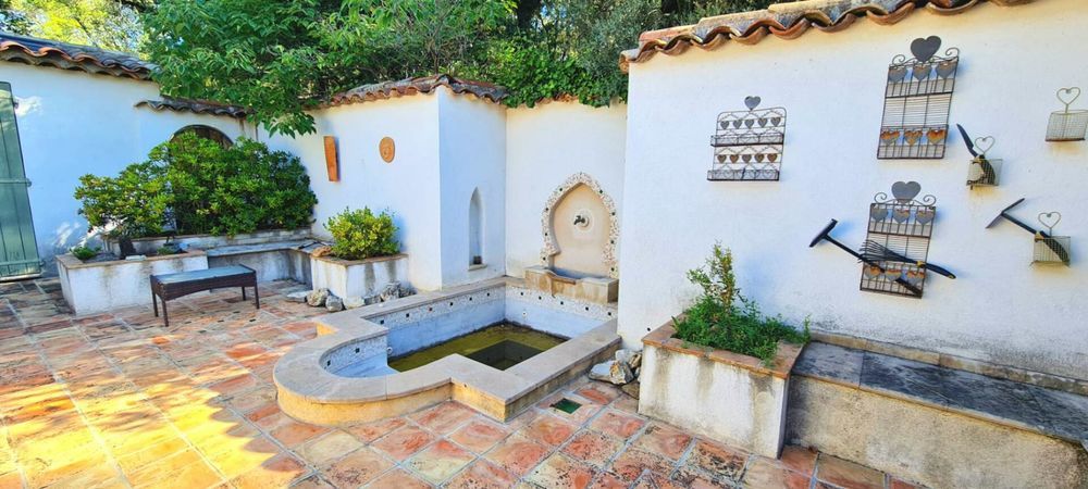 � vendre  Villa Lorgues (83510)