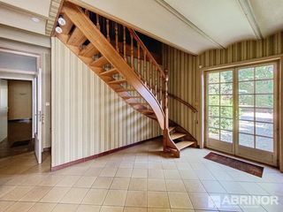  Maison � vendre 7 pi�ces 220 m�