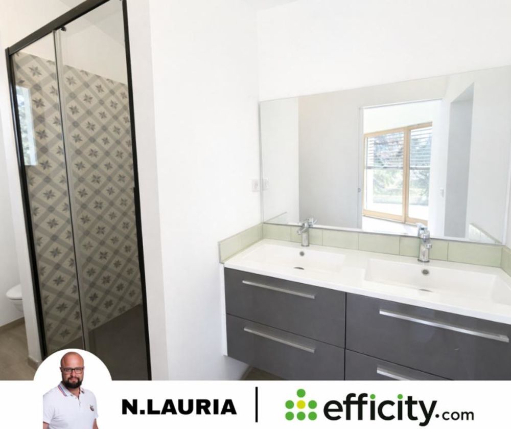 � vendre  Villa Cucuron (84160)