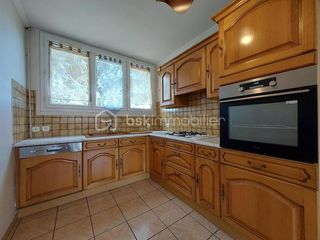  Appartement � vendre 4 pi�ces 70 m�