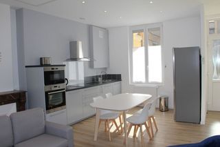  Appartement � vendre 5 pi�ces 111 m�