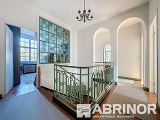  Maison � vendre 11 pi�ces 330 m�