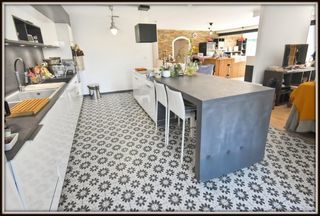  Villa � vendre 7 pi�ces 235 m�