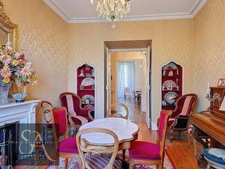  Immeuble � vendre 15 + pi�ces 1100 m�