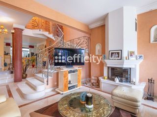  Maison � vendre 6 pi�ces 327 m�