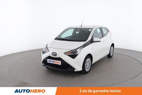 Toyota Aygo 1.0 VVT-i X-Play 5P 72 ch 2020 occasion Issy-les-Moulineaux 92130