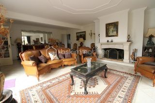  Maison � vendre 7 pi�ces 226 m�