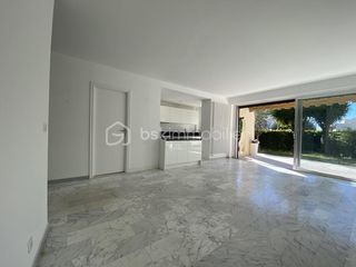  Appartement � vendre 2 pi�ces 64 m�