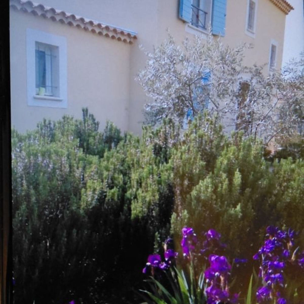 � vendre  Maison Cheval-Blanc (84460)