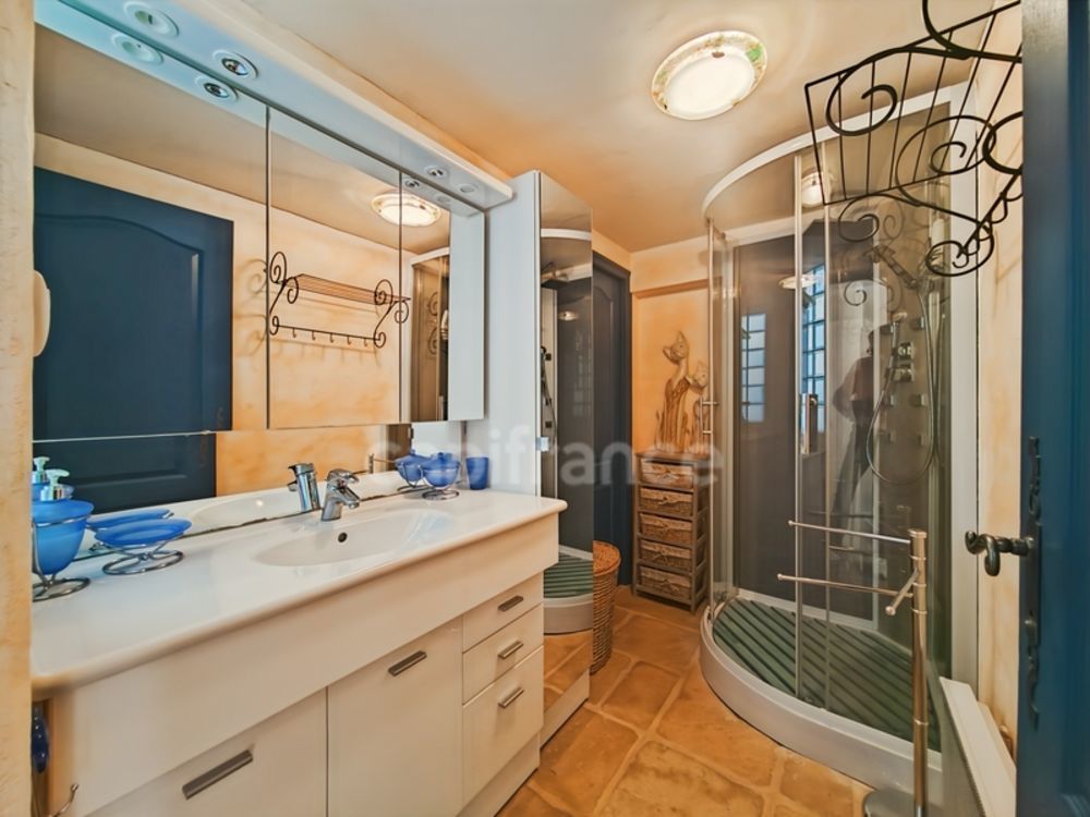 � vendre  Maison Givry (71640)