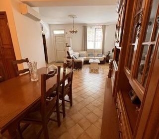  Immeuble � vendre 7 pi�ces 150 m�