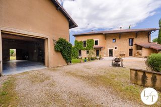  Maison � vendre 6 pi�ces 220 m�