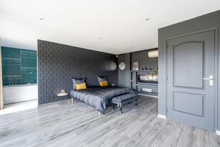  Maison � vendre 8 pi�ces 225 m�