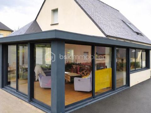   Belle Maison de 163 m2  avec v�randa en centre bourg de Laignelet Maison - 8 pi�ce(s) - 163 m�