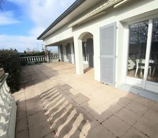  Villa � vendre 8 pi�ces 132 m�