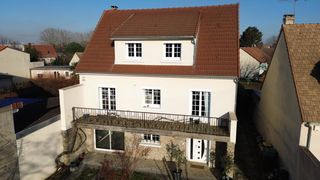  Maison � vendre 9 pi�ces 175 m�