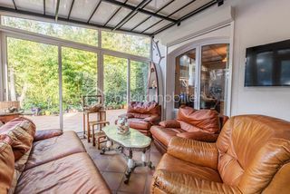  Propri�t�/ch�teau � vendre 7 pi�ces 192 m�