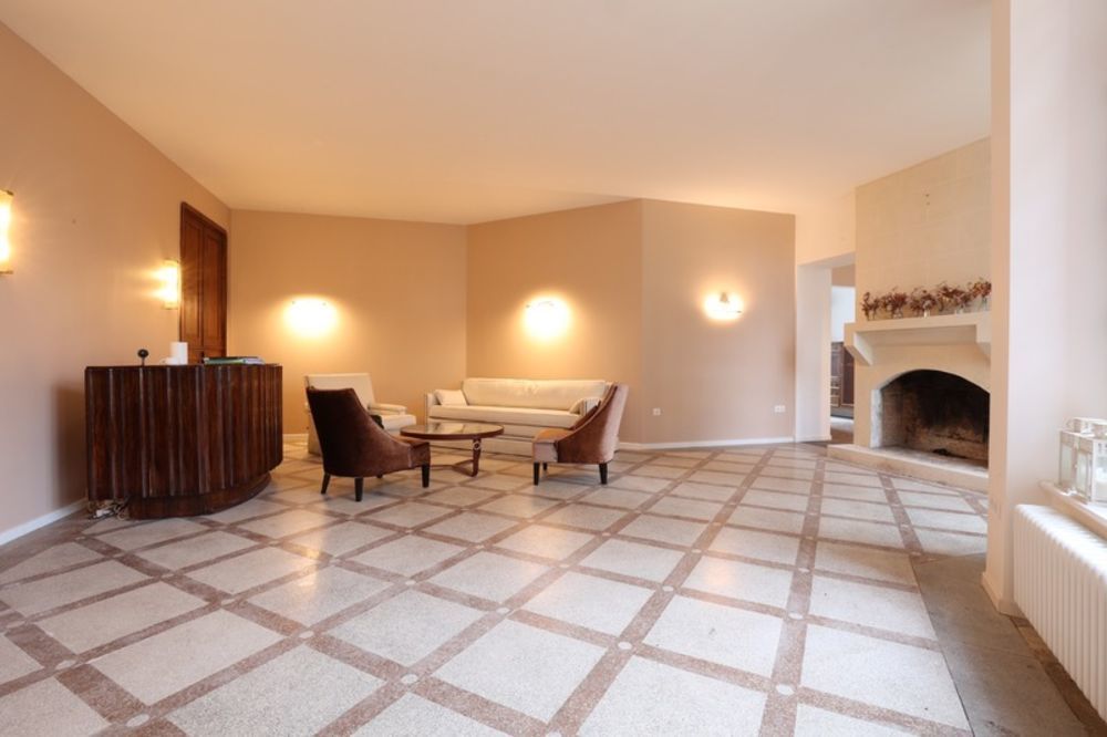 � vendre  Propri�t�/ch�teau M�ry-Pr�mecy (51390)