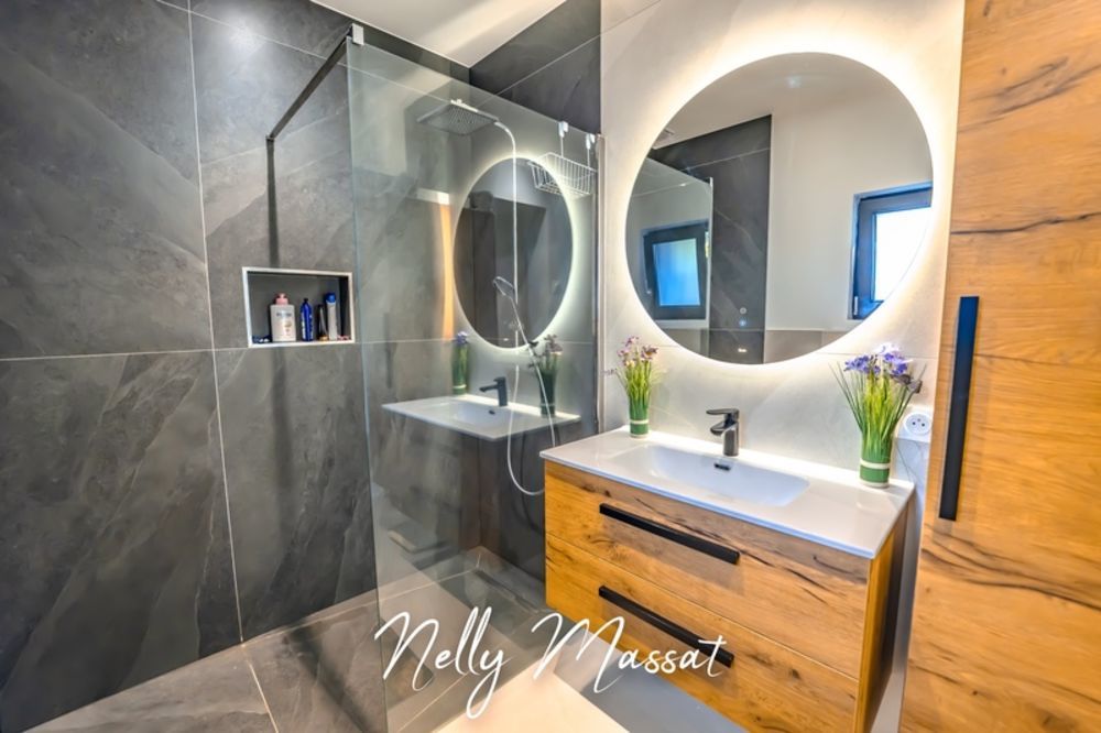 � vendre  Villa La Motte-Servolex (73290)