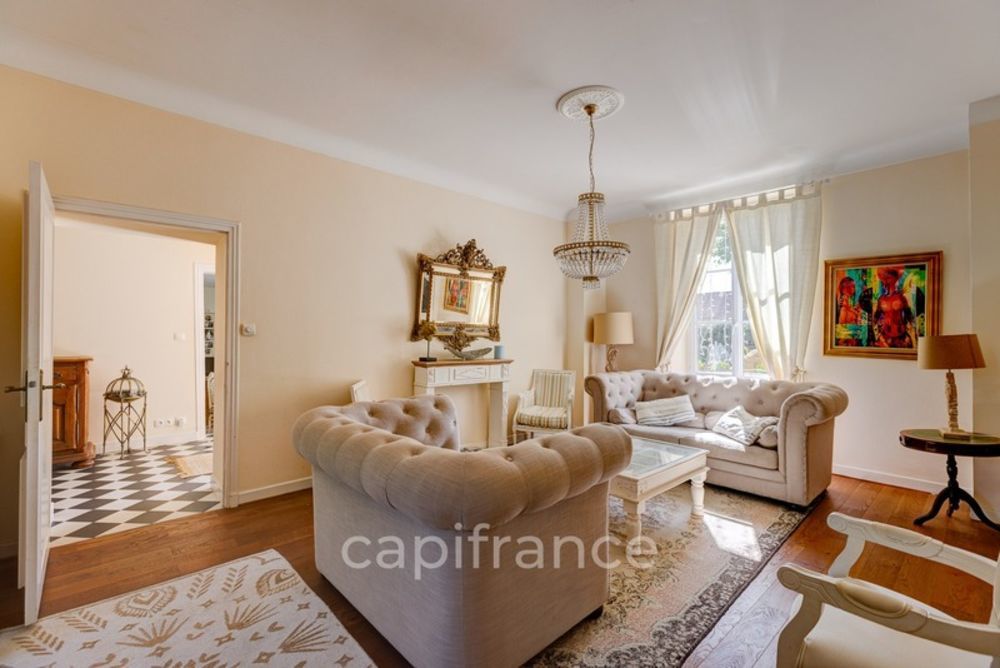 � vendre  Propri�t�/ch�teau Brive-la-Gaillarde (19100)