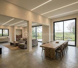  Maison � vendre 7 pi�ces 230 m�