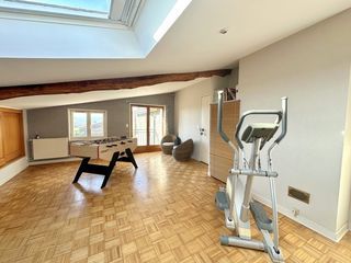  Maison � vendre 10 pi�ces 320 m�