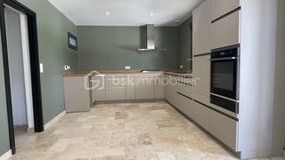  Villa � vendre 4 pi�ces 160 m�