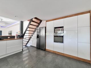  Villa � vendre 4 pi�ces 175 m�