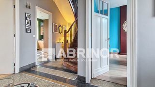  Maison � vendre 9 pi�ces 212 m�