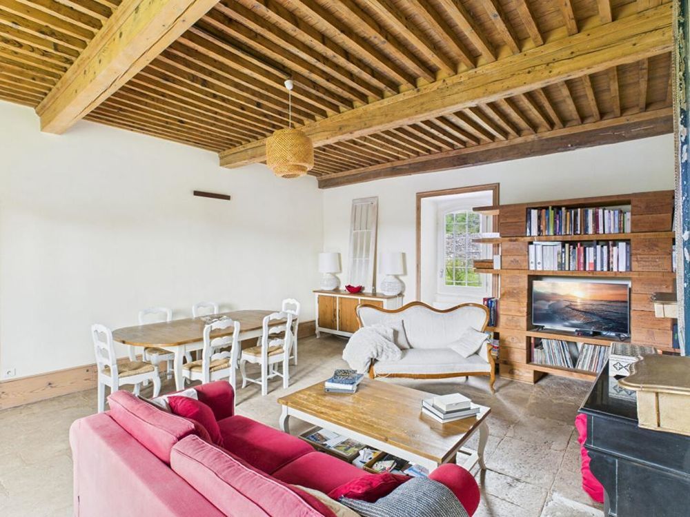 � vendre  Propri�t�/ch�teau Chassiers (07110)