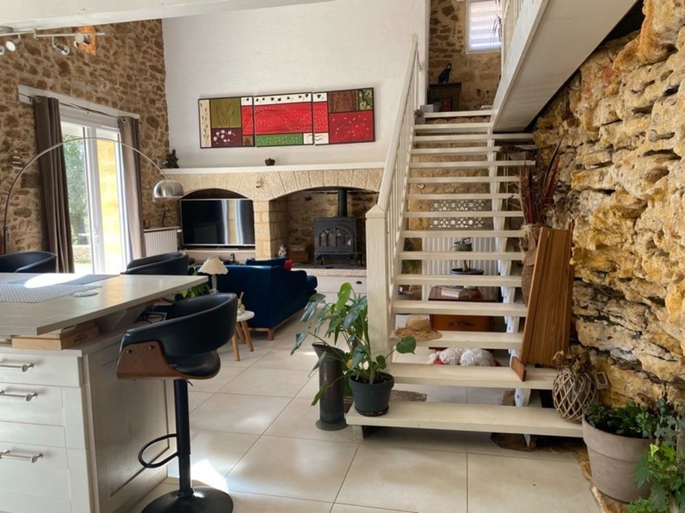 � vendre  Propri�t�/ch�teau Le Buisson-de-Cadouin (24480)