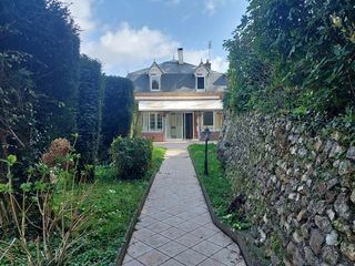  Propri�t�/ch�teau � vendre 7 pi�ces 200 m�