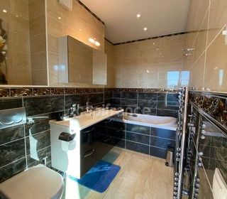  Appartement � vendre 5 pi�ces 132 m�